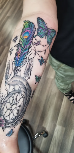 Tattoo Shop «Lucid Tattoo», reviews and photos, 436 Main St W, New Prague, MN 56071, USA