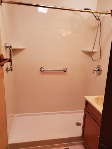 Corporate Office «Mad City Windows & Baths», reviews and photos