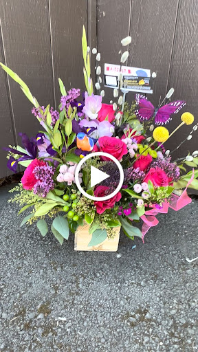 6 Star Florist and Gifts Corina image