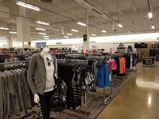 Department Store «Fashion Outlets of Chicago Nordstrom Rack», reviews and photos, 5220 Fashion Outlets Way #2325, Rosemont, IL 60018, USA