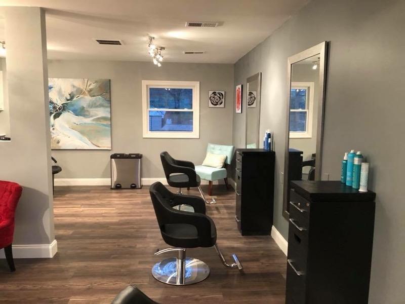 Salon Sparrow 35216