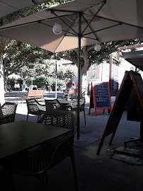 Atmosphère du Restaurant Le café de la Paix à Prades - n°18