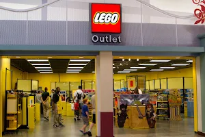 The LEGO® Store Sugarloaf image