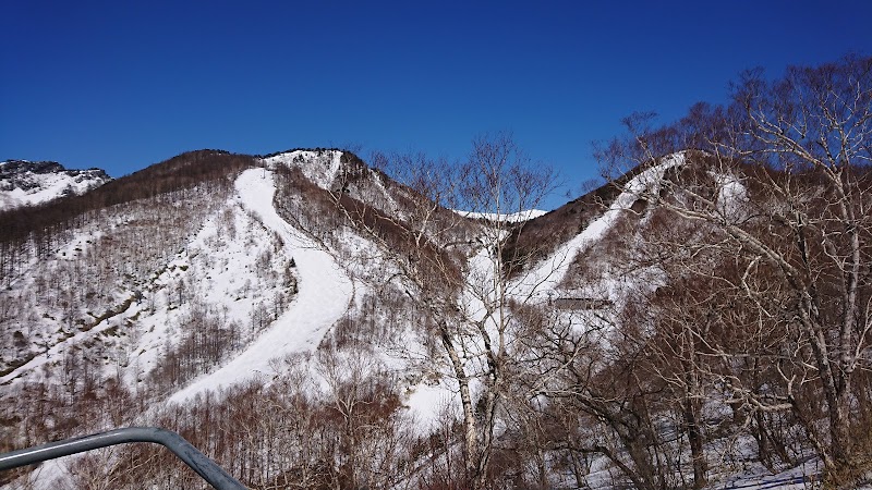 たんばら高原 ペンションホワイトルージュ 群馬県沼田市上発知町玉原高原 B B グルコミ
