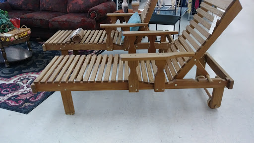 Thrift Store «Edgewood Thrift Store», reviews and photos, 1955 Pulaski Hwy, Edgewood, MD 21040, USA