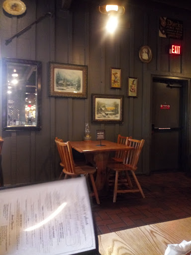 American Restaurant «Cracker Barrel Old Country Store», reviews and photos, 4210 Marlane Dr, Grove City, OH 43123, USA