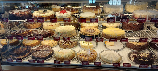 Restaurant «The Cheesecake Factory», reviews and photos, 1736 Redwood Hwy, Corte Madera, CA 94925, USA