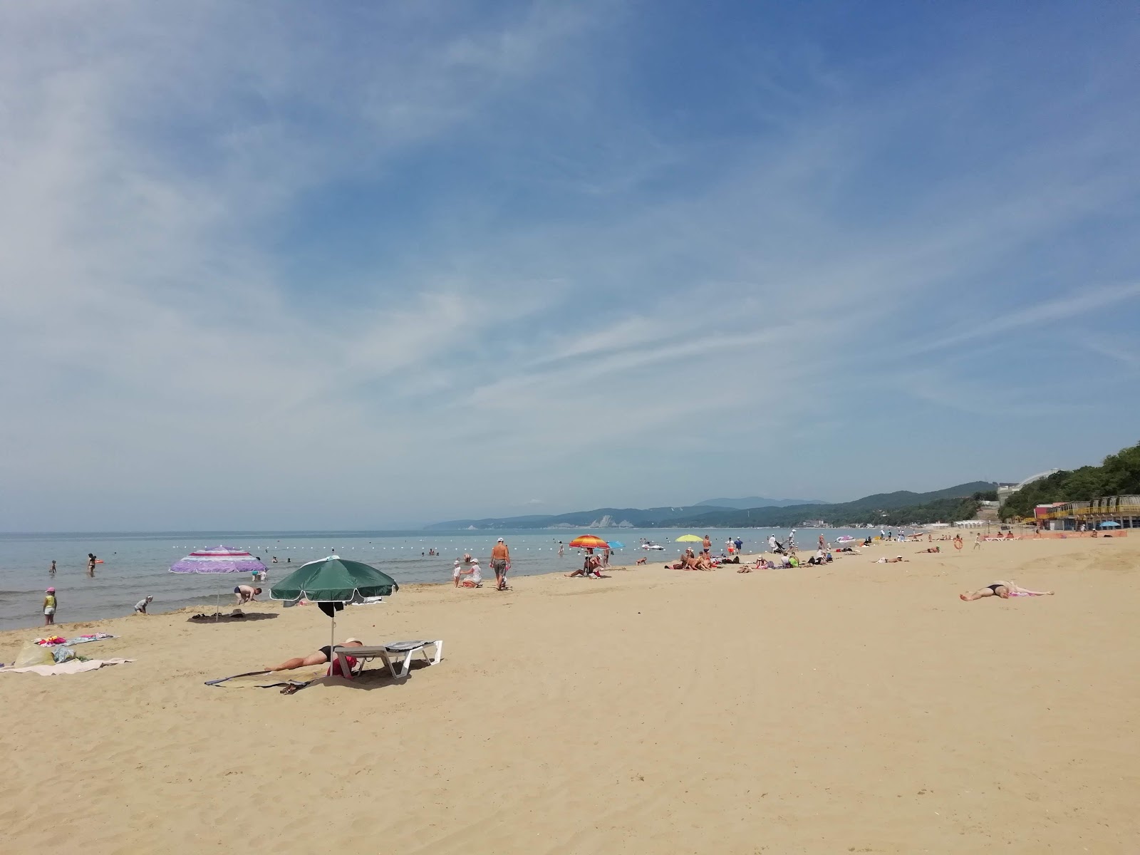 Orlyonok beach'in fotoğrafı ve güzel manzarası
