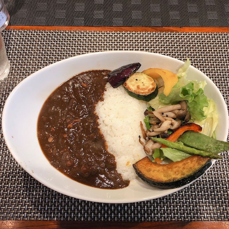 100時間カレーAMAZING国立店