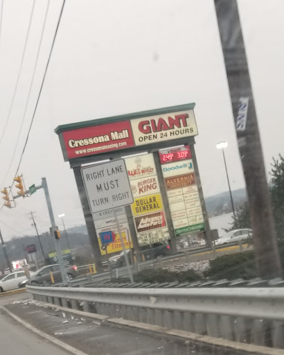 Shopping Mall «Cressona Mall», reviews and photos, 1544 PA-61, Pottsville, PA 17901, USA