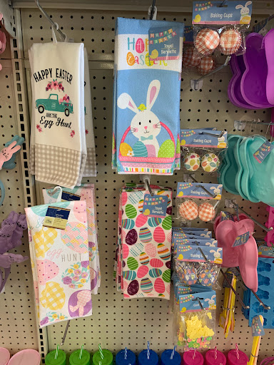 Dollar Store «Dollar Tree», reviews and photos, 846 E Valley Blvd, Alhambra, CA 91801, USA