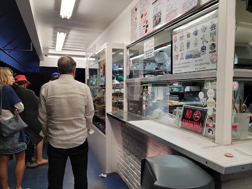 Donut Shop «Rolling Pin Donuts», reviews and photos, 2153 Las Posas Rd, Camarillo, CA 93010, USA