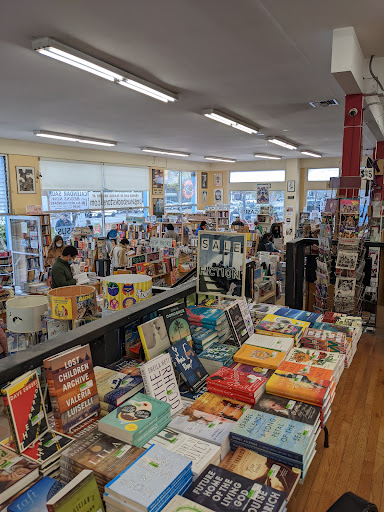 Book Store «Pegasus Books Downtown», reviews and photos, 2349 Shattuck Ave, Berkeley, CA 94704, USA