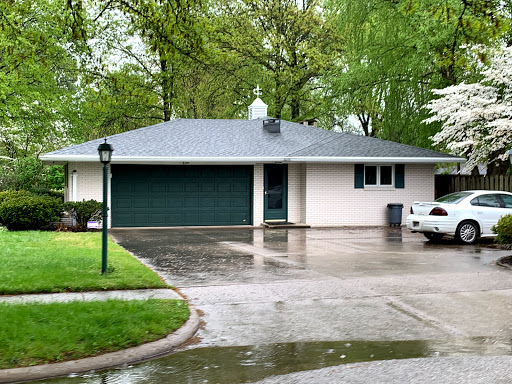 Roofing Contractor «Guarantee Roofing», reviews and photos, 1240 Hulman St, Terre Haute, IN 47802, USA