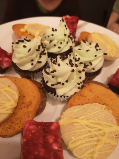 Restaurant «Sisters Tea Parlor & Boutique», reviews and photos, 4765 Fox Run Rd, Buckner, KY 40010, USA