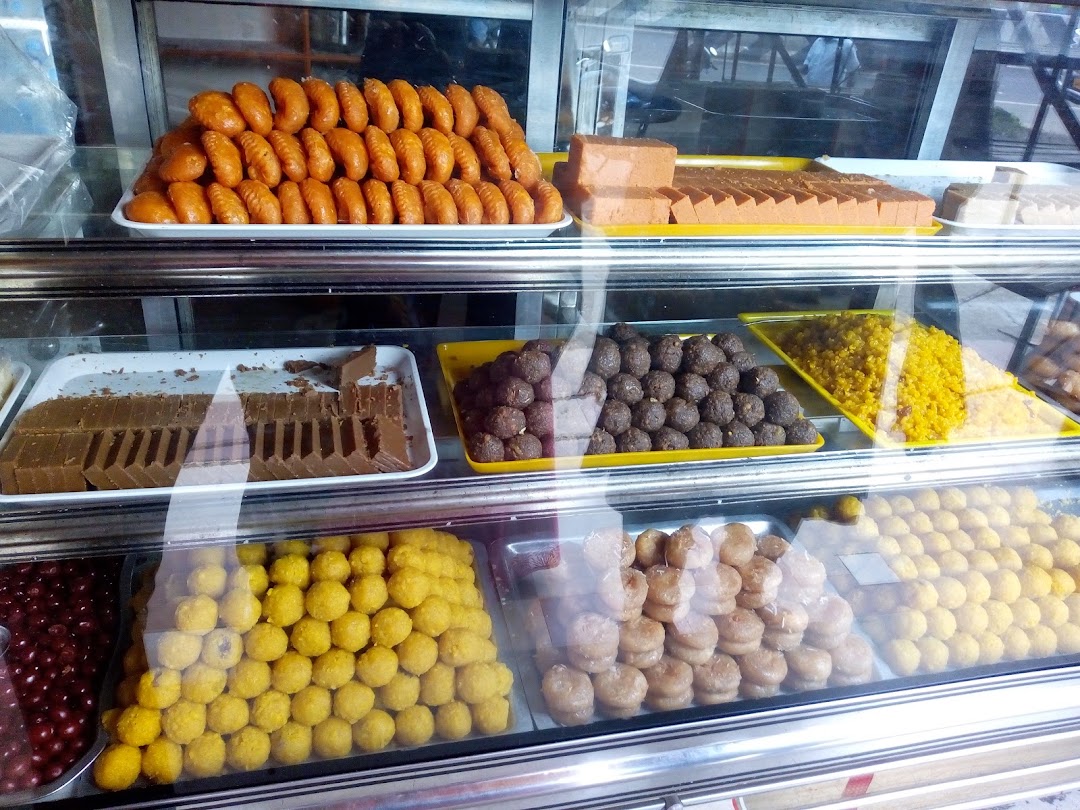 Raja Sweets Store