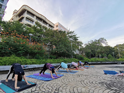 Yoga with Satoru @ Phayathai Victory Monument |โยคะ เขตพญาไท