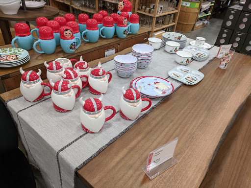 Furniture Store «Cost Plus World Market», reviews and photos, 238 THF Blvd, Chesterfield, MO 63005, USA