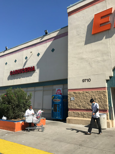 Grocery Store «El Super», reviews and photos, 9710 Woodman Ave, Pacoima, CA 91331, USA