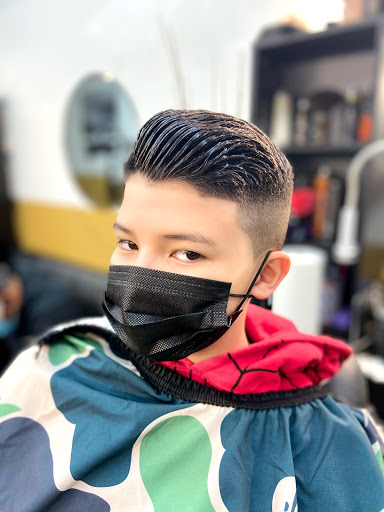 Barber Shop «J & R Barber Shop», reviews and photos, 746 Paterson Ave, East Rutherford, NJ 07073, USA