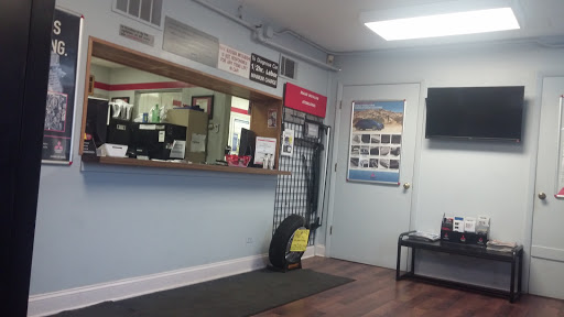 Mitsubishi Dealer «Max Madsen Mitsubishi», reviews and photos, 2424 Ogden Ave, Downers Grove, IL 60515, USA
