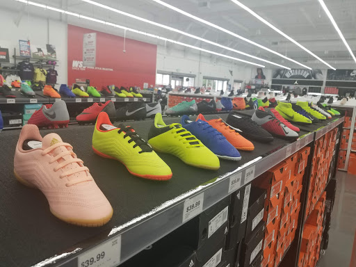 Shoe Store «WSS», reviews and photos, 2520 S Bristol St, Santa Ana, CA 92704, USA