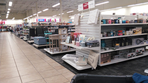 Clothing Store «Burlington Coat Factory», reviews and photos, 229 NJ-73, Marlton, NJ 08053, USA