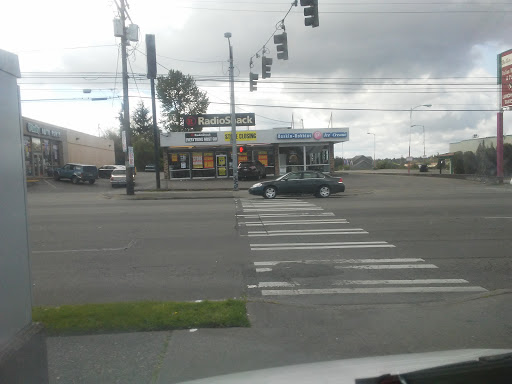 Electronics Store «RadioShack», reviews and photos, 6212 6th Ave, Tacoma, WA 98406, USA