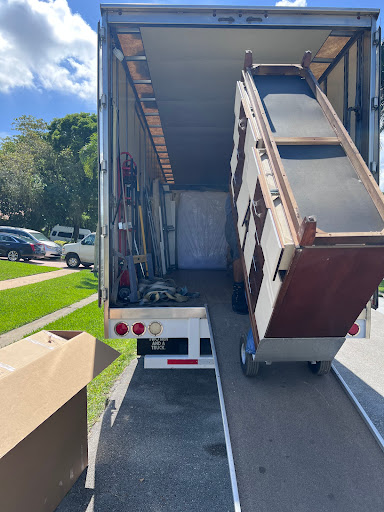 Moving and Storage Service «Two Men and a Truck», reviews and photos, 2160 N Andrews Ave, Pompano Beach, FL 33069, USA