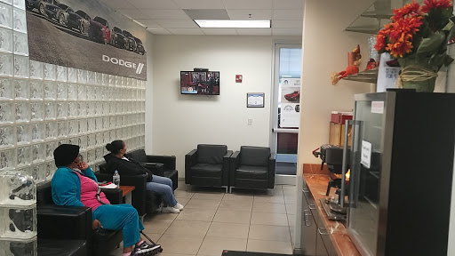 Chrysler Dealer «Louisville Chrysler Dodge Jeep Ram», reviews and photos, 5311 Dixie Hwy, Louisville, KY 40216, USA