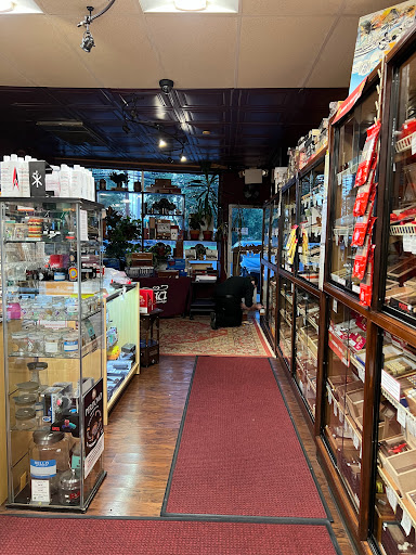 Tobacco Shop «Euphoria Cigar and Hookah Lounge», reviews and photos, 1565 Black Rock Turnpike, Fairfield, CT 06825, USA