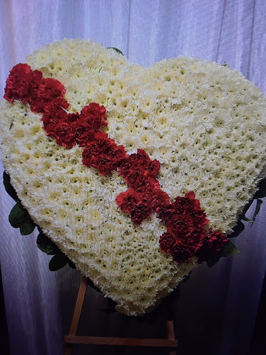 Florist «Florals by Ana», reviews and photos, 4408 E Rosecrans Ave, Compton, CA 90221, USA