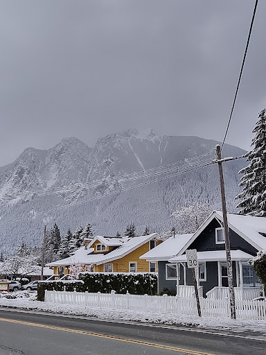 Pet Supply Store «Pet Place Market», reviews and photos, 213 Bendigo Blvd N #2, North Bend, WA 98045, USA