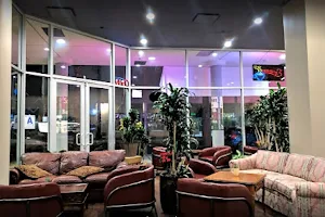 Brown Cup Cafe & Lounge image