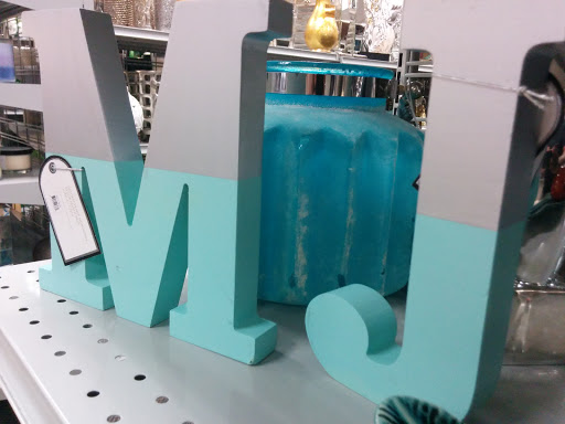 Clothing Store «Burlington Coat Factory», reviews and photos, 103 Marketplace Dr, Hampton, VA 23666, USA