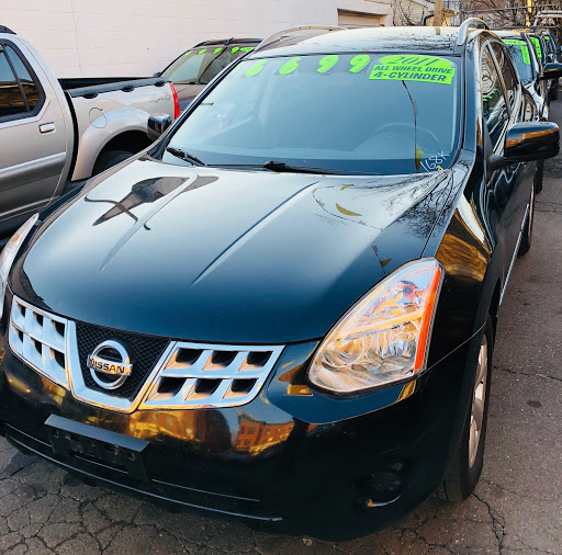 Used Car Dealer «James Motor Cars», reviews and photos, 695 Broad St, Hartford, CT 06106, USA