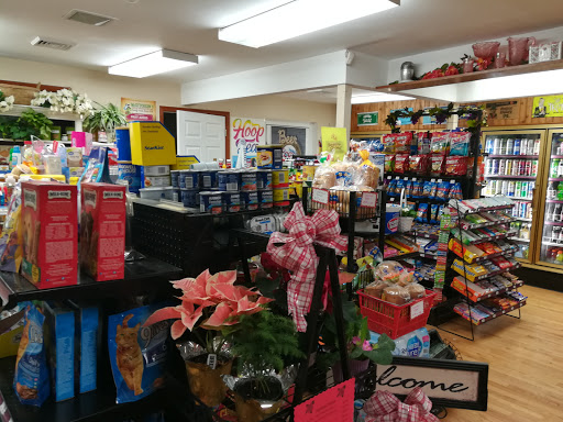 Grocery Store «River country store (live bait sold here )», reviews and photos, 2142 Mission Rd, Harpers Ferry, WV 25425, USA