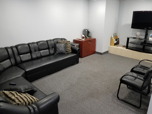 Used Car Dealer «Import Auto Sales LLC», reviews and photos, 6009 Wayzata Blvd, Minneapolis, MN 55416, USA