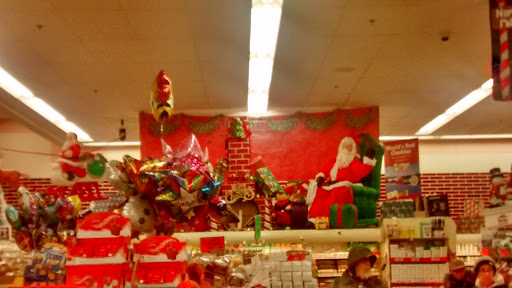 Grocery Store «Market Basket», reviews and photos, 400 Somerville Ave, Somerville, MA 02143, USA