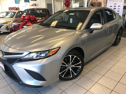 Toyota Dealer «DARCARS Toyota Baltimore», reviews and photos, 6007 Eastern Ave, Baltimore, MD 21224, USA