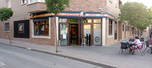 Restaurante El Pollito Pio - C. de la Comadre, 3, 28229 Villanueva del Pardillo, Madrid, Spain