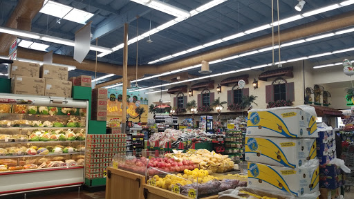 Supermarket «Vallarta Supermarkets», reviews and photos, 18571 Soledad Canyon Rd, Canyon Country, CA 91351, USA