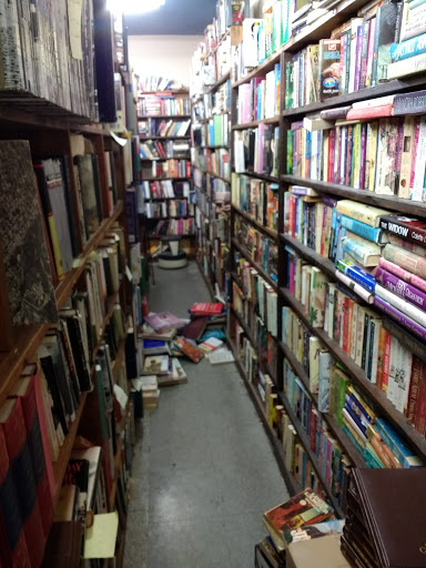 Book Store «Cottonwood Books», reviews and photos, 3054 Perkins Rd, Baton Rouge, LA 70808, USA
