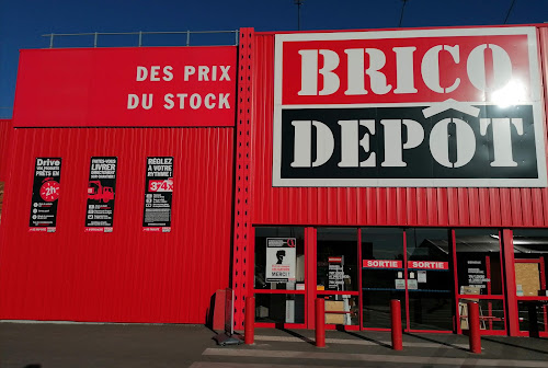 Brico Dépôt à Villemandeur