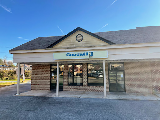 Thrift Store «Goodwill Store & Donation Center», reviews and photos, 45 Marchwood Rd, Exton, PA 19341, USA