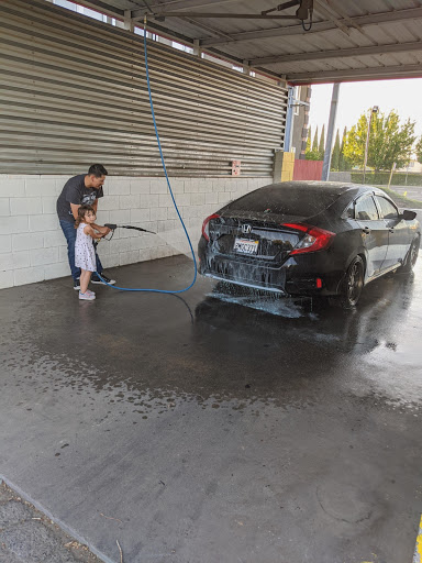 California Wash - Car en Sacramento