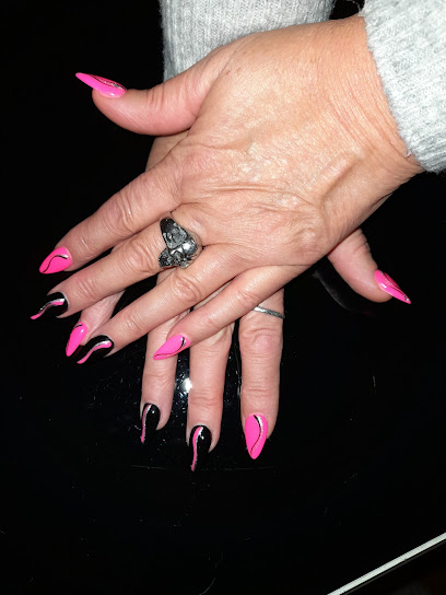 Niki's Nails