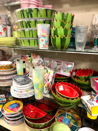 Department Store «HomeGoods», reviews and photos, 1587 New Garden Rd, Greensboro, NC 27410, USA