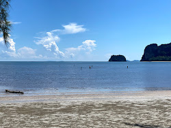 Photo de White Dragon Spine Beach avec un niveau de propreté de très propre