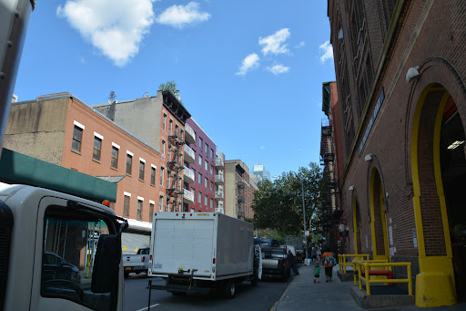 Thrift Store «The Salvation Army», reviews and photos